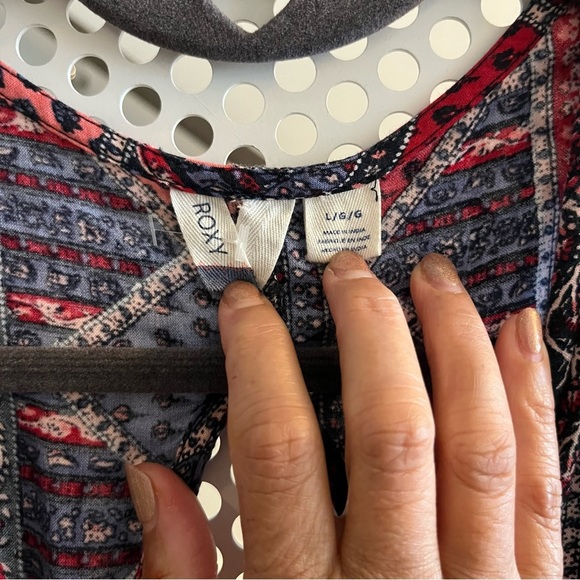 Roxy Sleeveless Cut out Dress Size M in Purple/Red Print GUC - Picture 2 of 10